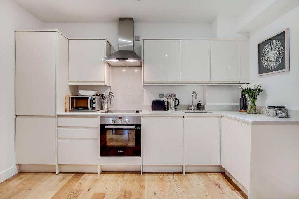 Br2 - Stunning 1 Bed Heart Of Borough Appartamento