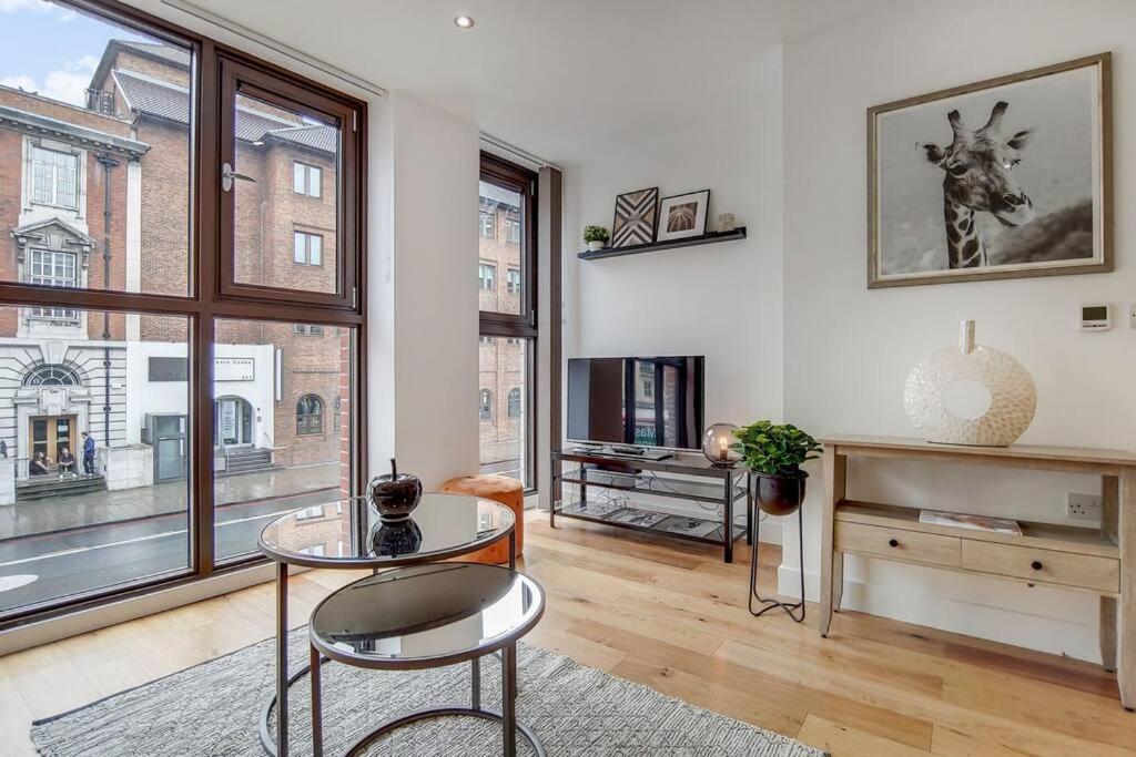 Br2 - Stunning 1 Bed Heart Of Borough Appartamento *